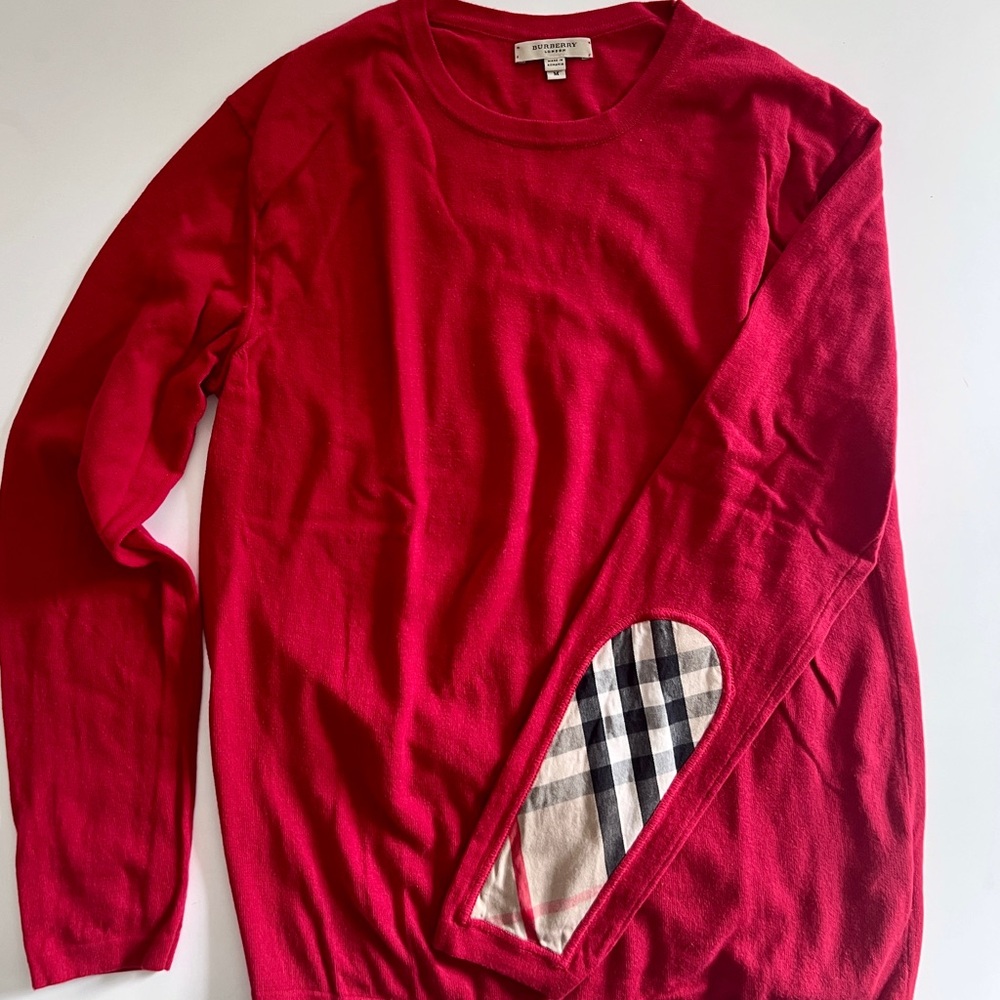 Burberry Red lightweight sweater with forearm Burberry plaid Patches - Picture 5 of 5